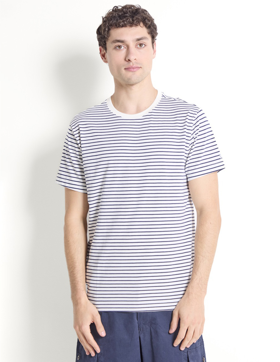 Playera cuello redondo para hombre 1