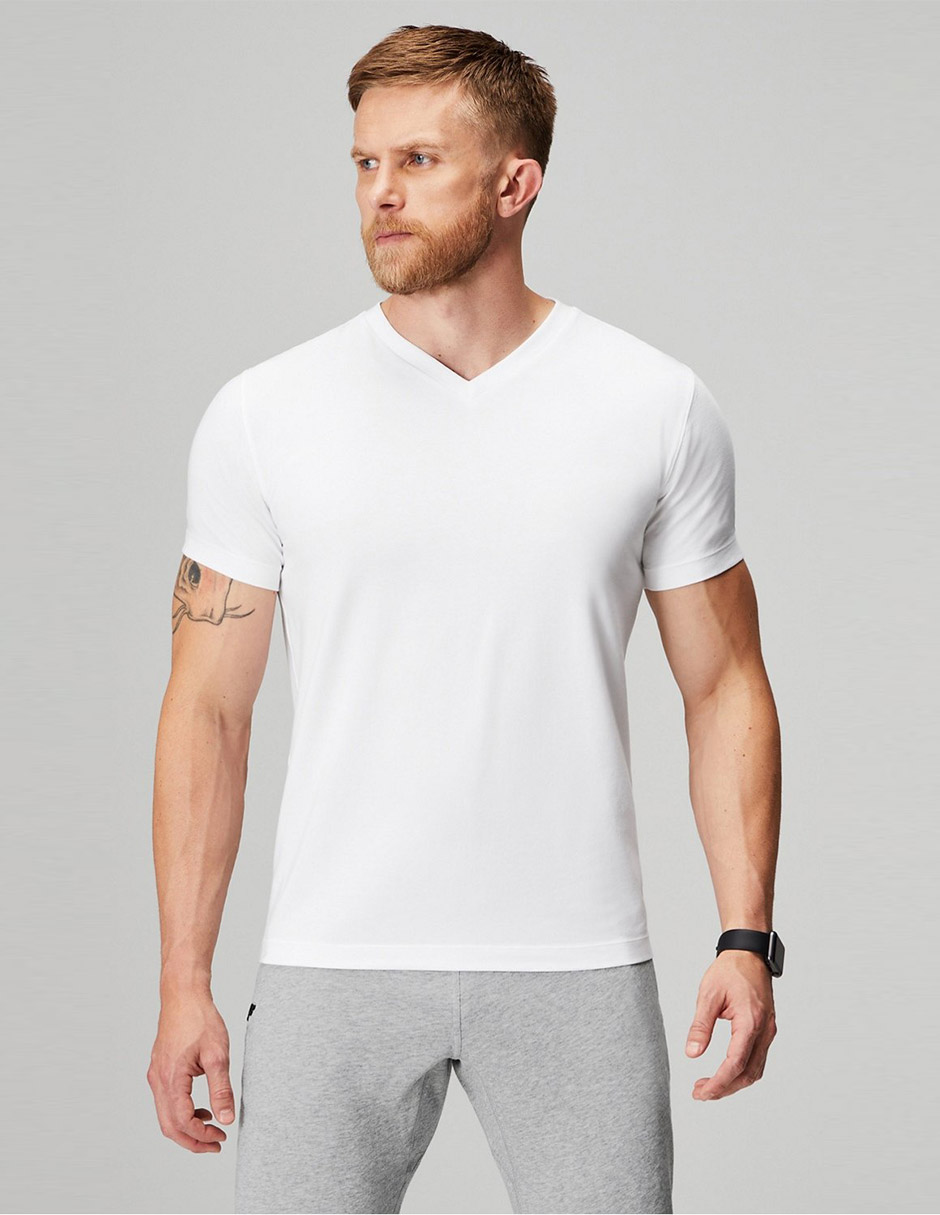 Playera cuello V para hombre